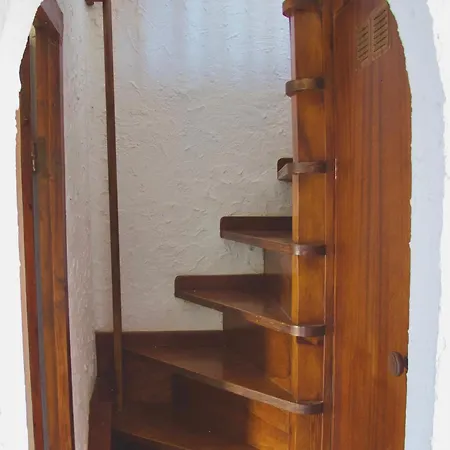 Torre Costa Brava Apartment Garrigas